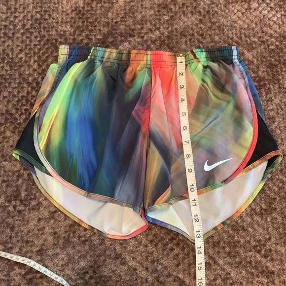 Nike running shorts - Picture 7 of 7